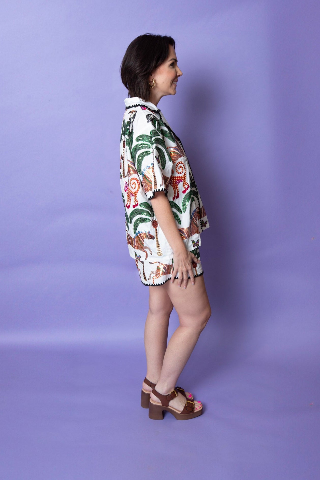 QUEEN OF SPARKLES | Safari Top