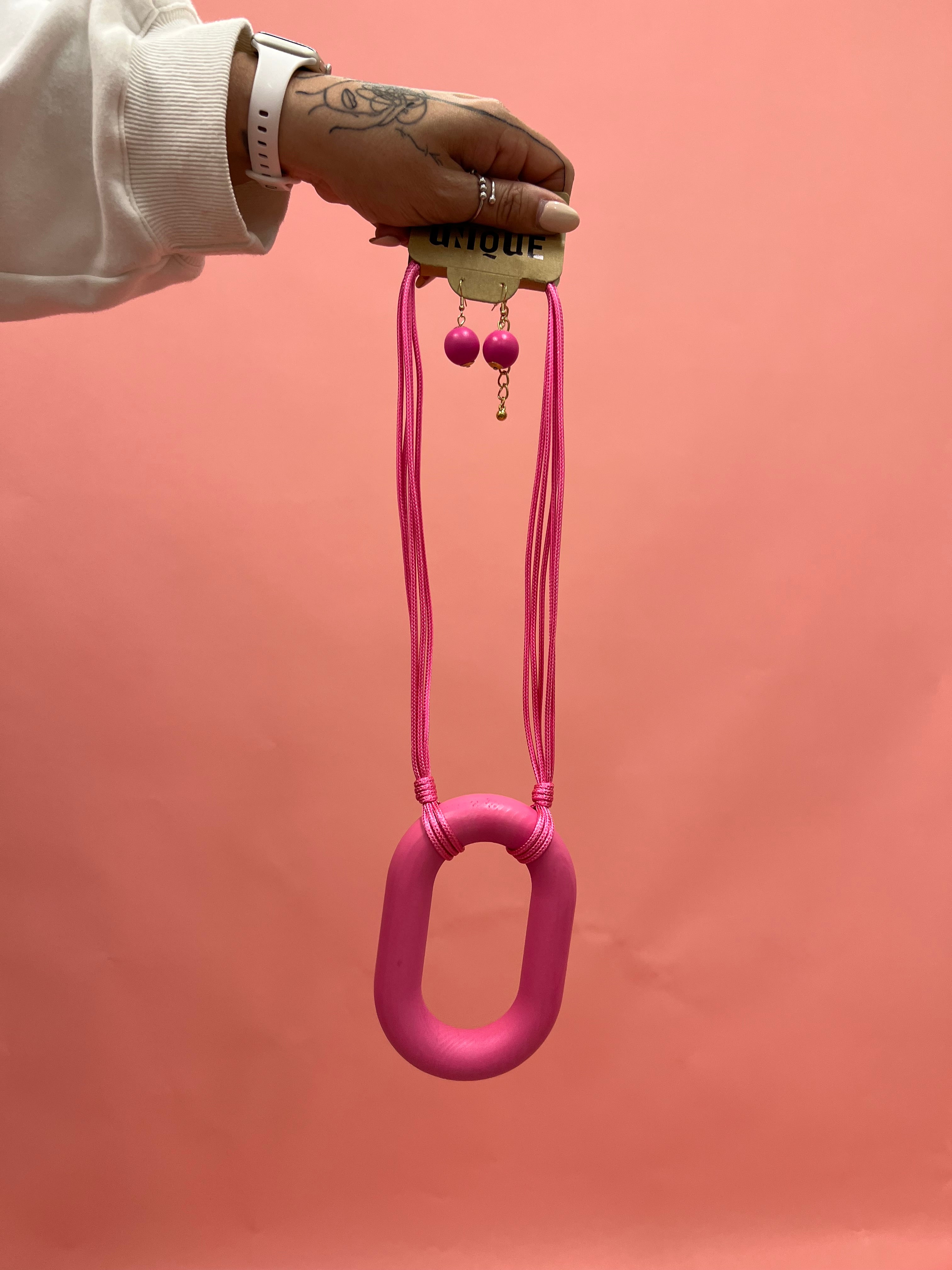 Flamingo Loop Necklace