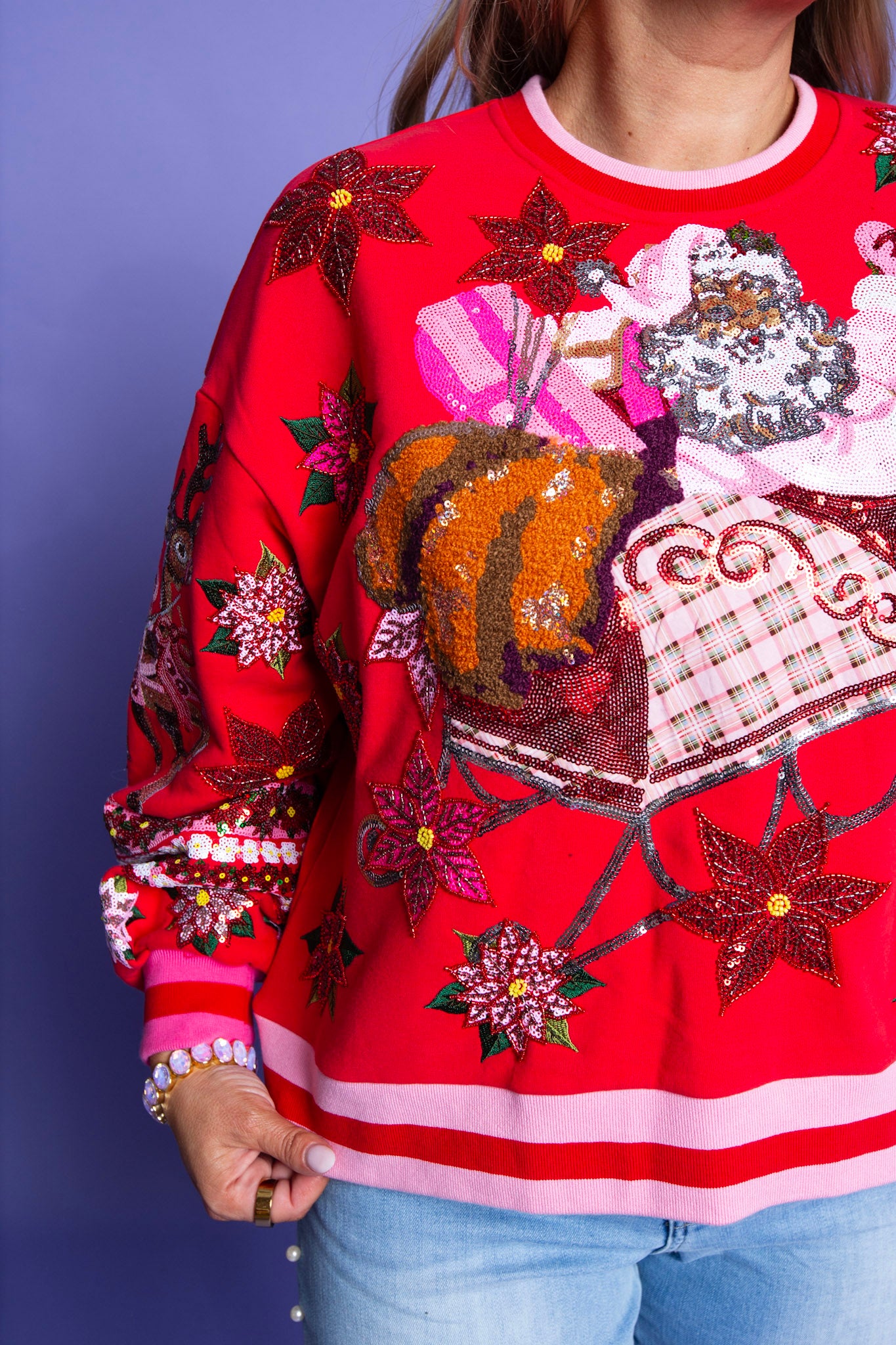 QUEEN OF SPARKLES | Red & Pink Vintage Poinsettia Santa Sweatshirt