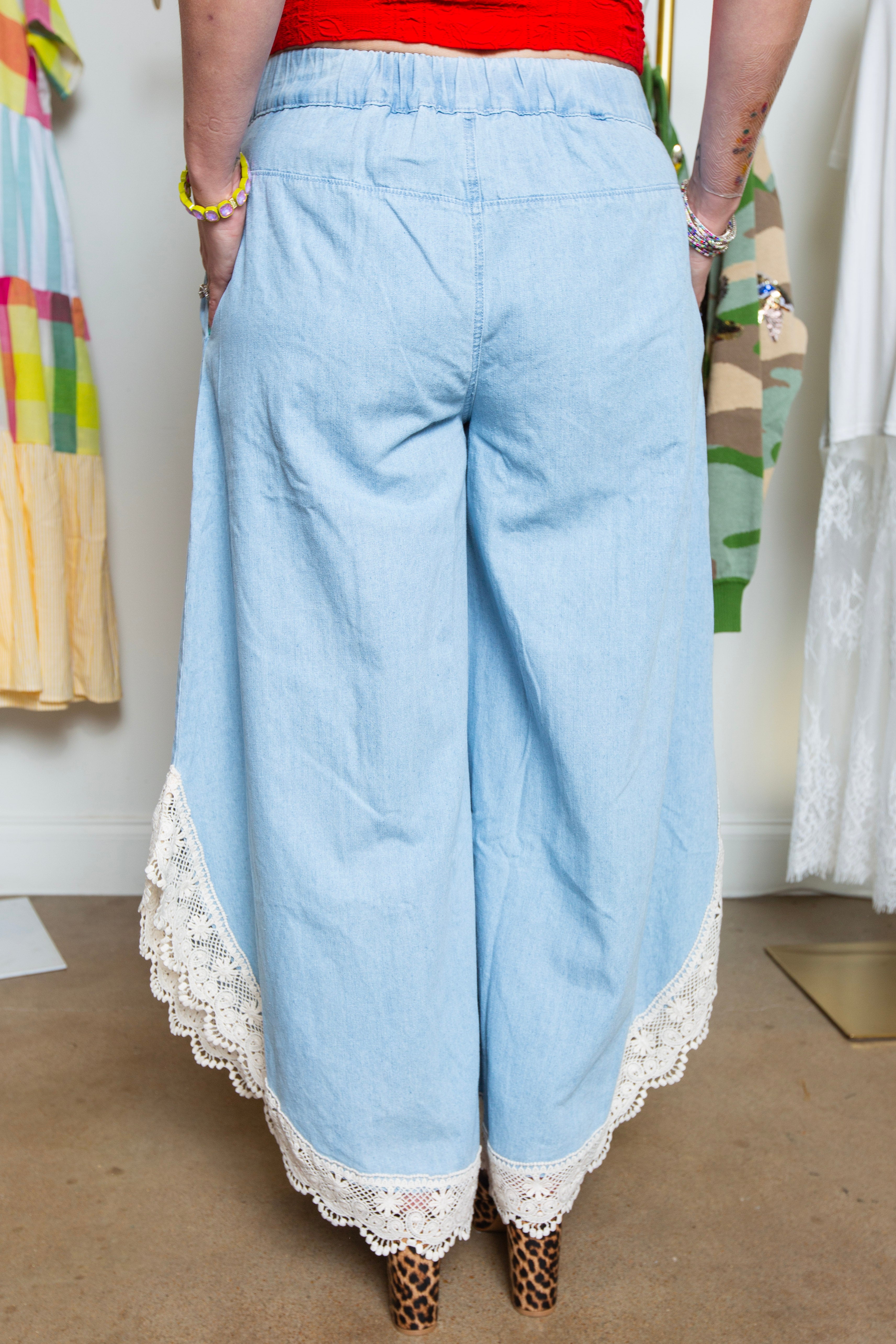 Wide Leg Tulip Lace Hem Jeans