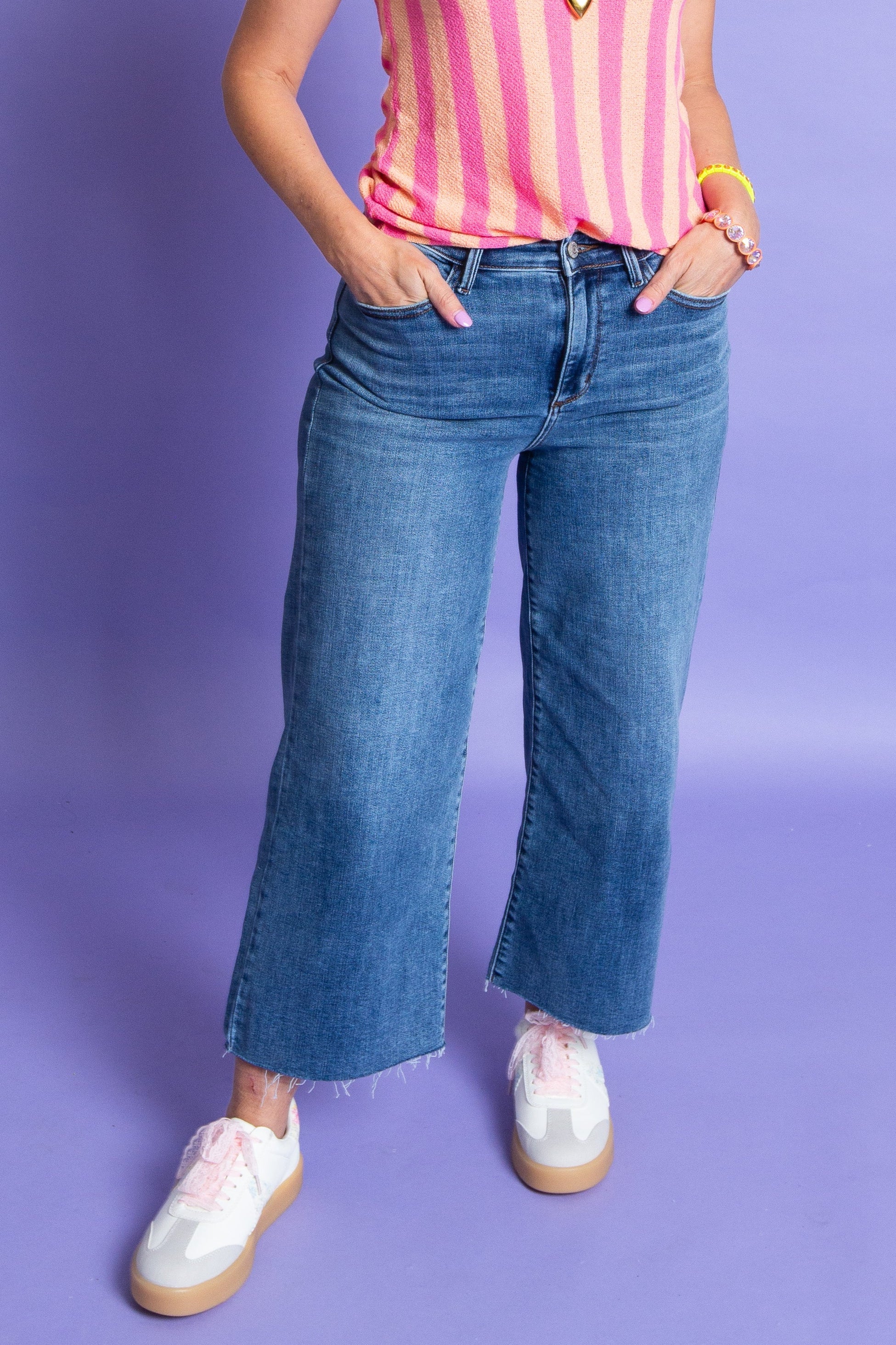 Judy Blue | Wide Crop Classic Jean